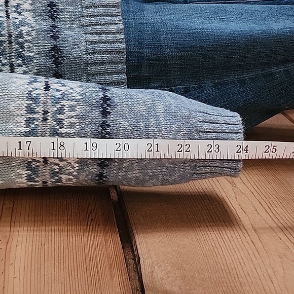 Vintage Tiara Int'l Zip-up Knit Sweater, Blues, Cream & Tan Size Medium EUC! - Picture 6 of 10